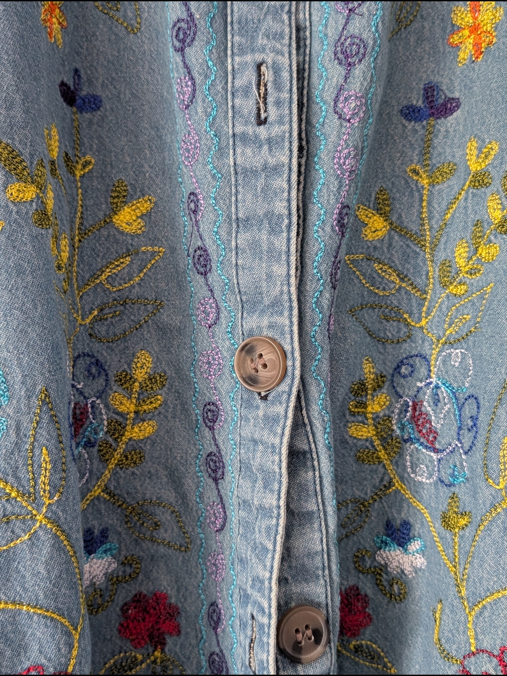 Blair Vintage Floral-Embroidered Denim Button-Down Ladies' Shirt 100% Cotton - Picture 3 of 9